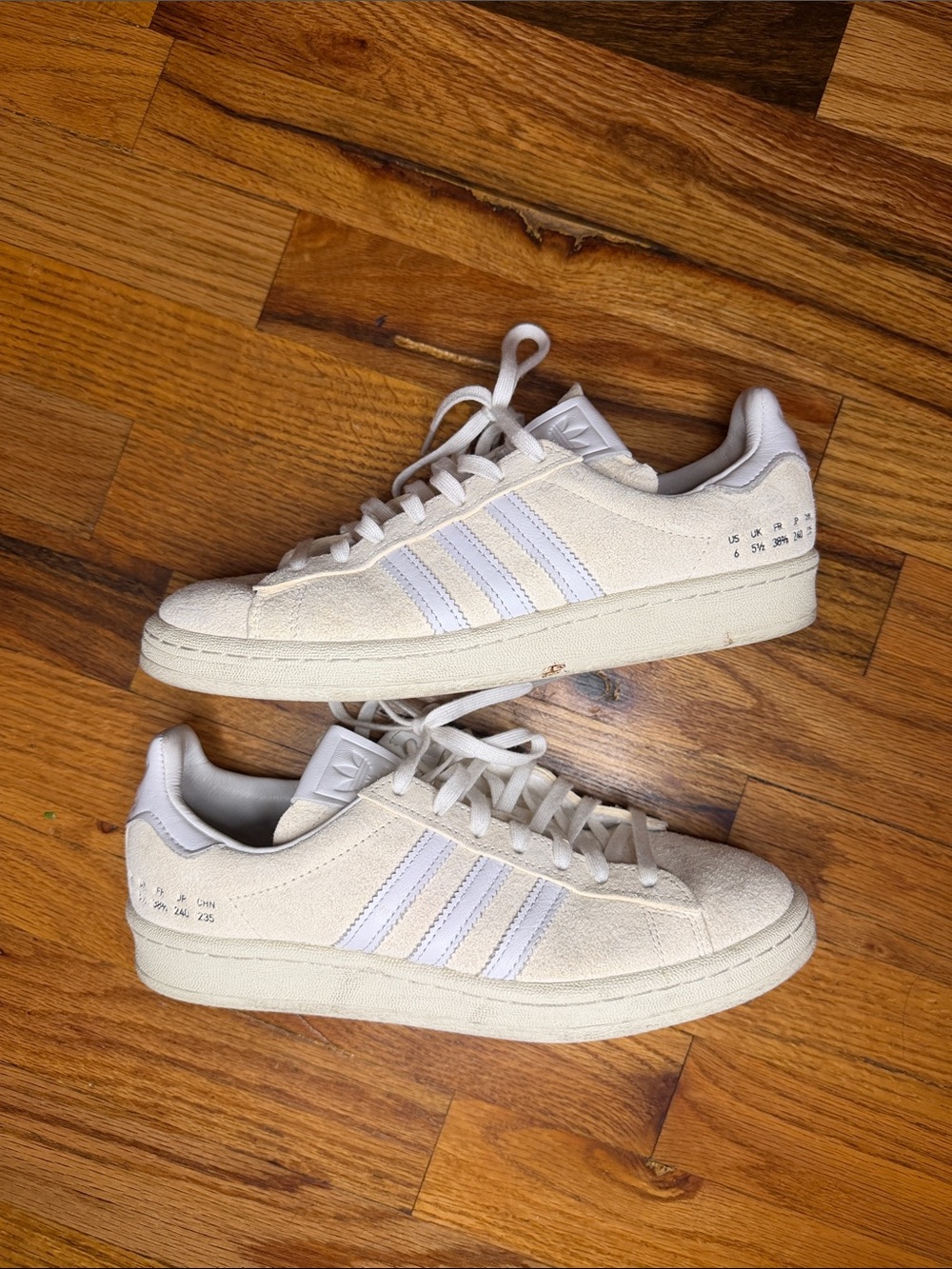 adidas Originals Campus Off White Suede Low-Top Sneakers - Picture 1 of 8